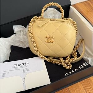 Authentic CHANEL bubble vanity case with handle